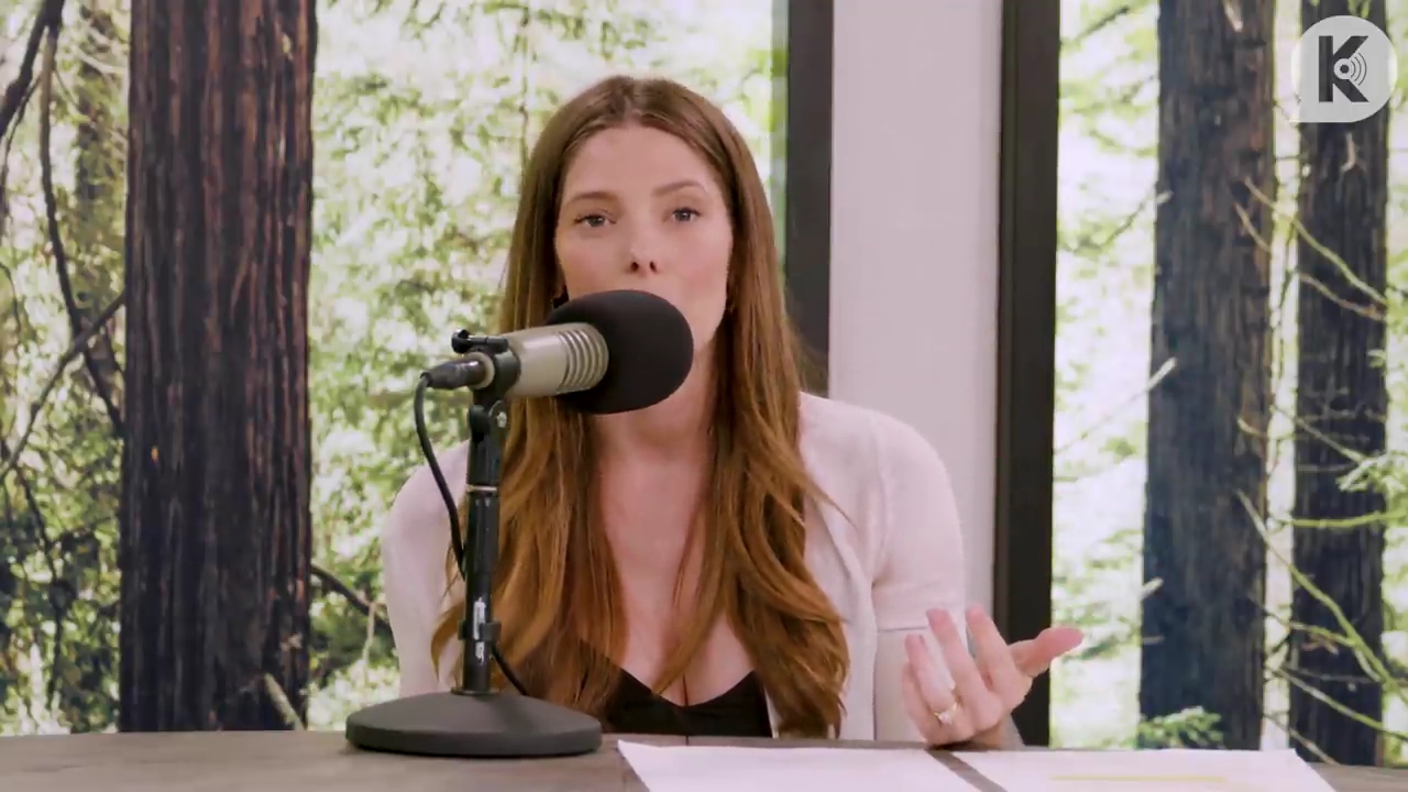 Ashley-Greene-dot-nl_TheTwilightEffect-Aflevering14EclipseRewatchPart3of3-1654.jpg