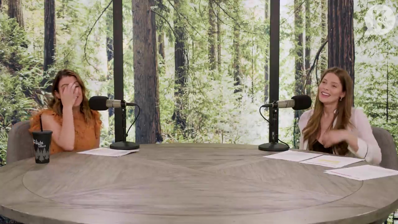 Ashley-Greene-dot-nl_TheTwilightEffect-Aflevering14EclipseRewatchPart3of3-1804.jpg Ashley-Greene-dot-nl_TheTwilightEffect-Aflevering14EclipseRewatchPart3of3-1804.jpg