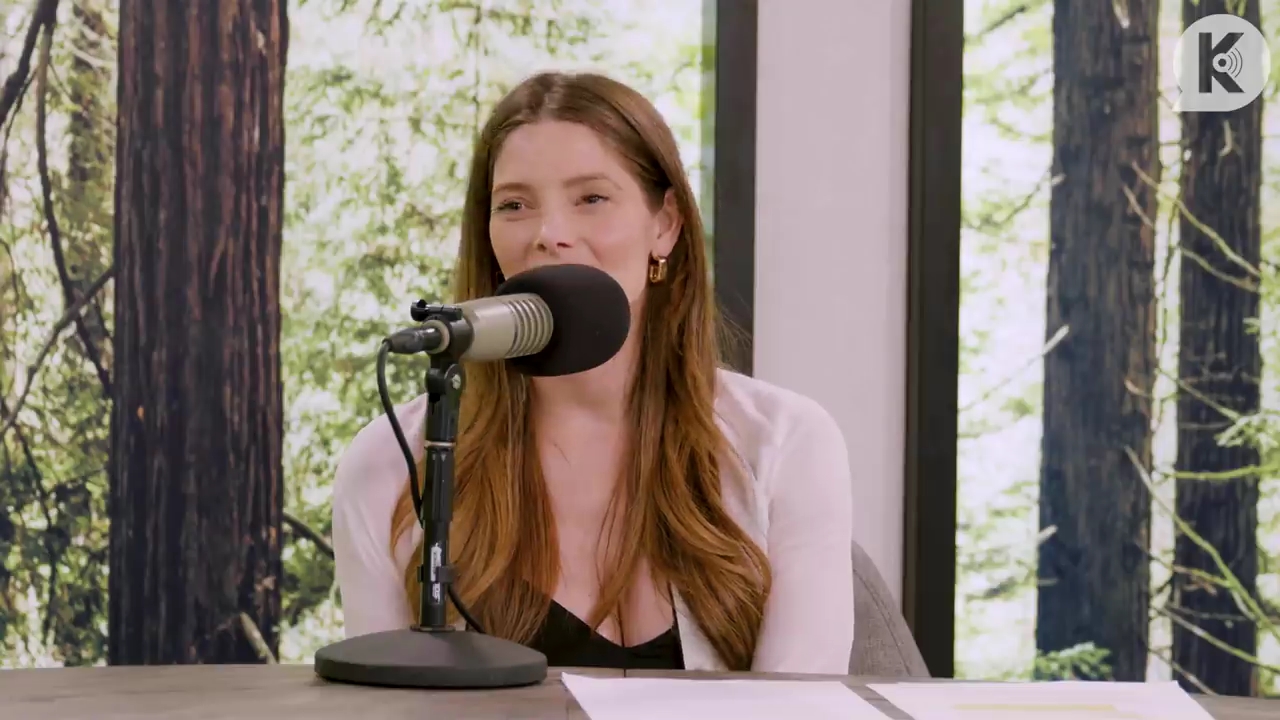 Ashley-Greene-dot-nl_TheTwilightEffect-Aflevering14EclipseRewatchPart3of3-1880.jpg Ashley-Greene-dot-nl_TheTwilightEffect-Aflevering14EclipseRewatchPart3of3-1880.jpg