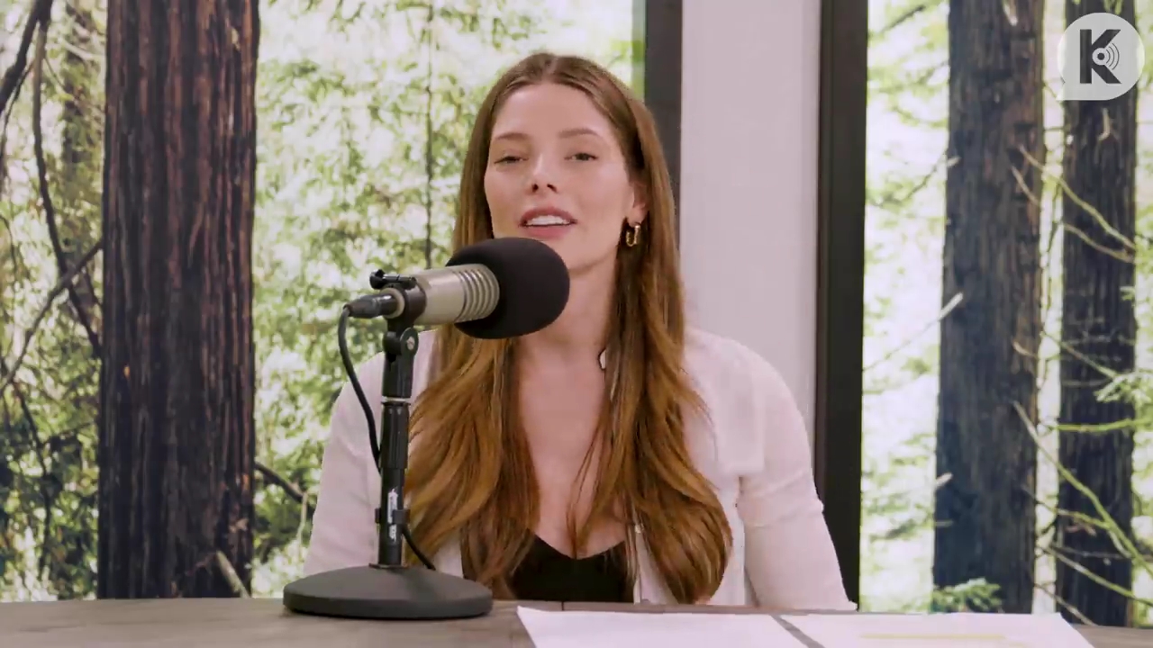 Ashley-Greene-dot-nl_TheTwilightEffect-Aflevering14EclipseRewatchPart3of3-2066.jpg Ashley-Greene-dot-nl_TheTwilightEffect-Aflevering14EclipseRewatchPart3of3-2066.jpg