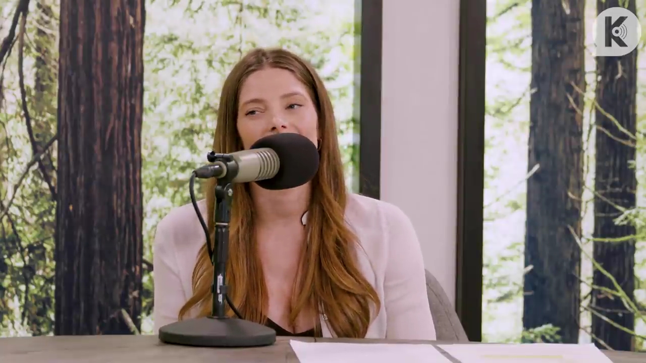 Ashley-Greene-dot-nl_TheTwilightEffect-Aflevering14EclipseRewatchPart3of3-2080.jpg Ashley-Greene-dot-nl_TheTwilightEffect-Aflevering14EclipseRewatchPart3of3-2080.jpg