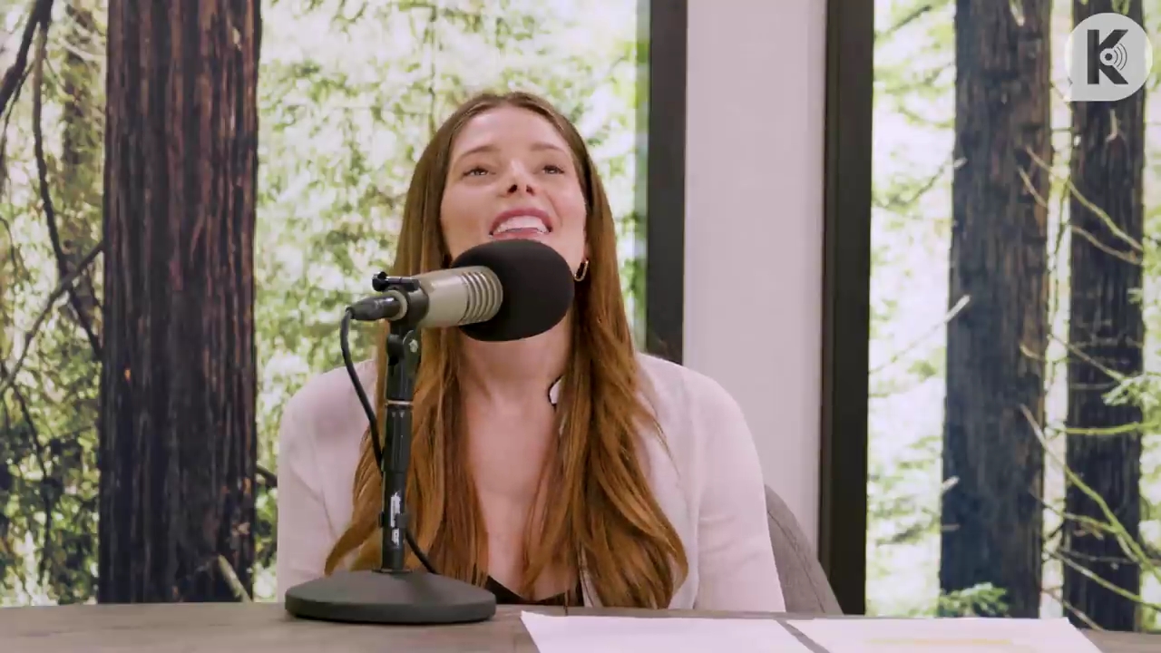 Ashley-Greene-dot-nl_TheTwilightEffect-Aflevering14EclipseRewatchPart3of3-2081.jpg Ashley-Greene-dot-nl_TheTwilightEffect-Aflevering14EclipseRewatchPart3of3-2081.jpg