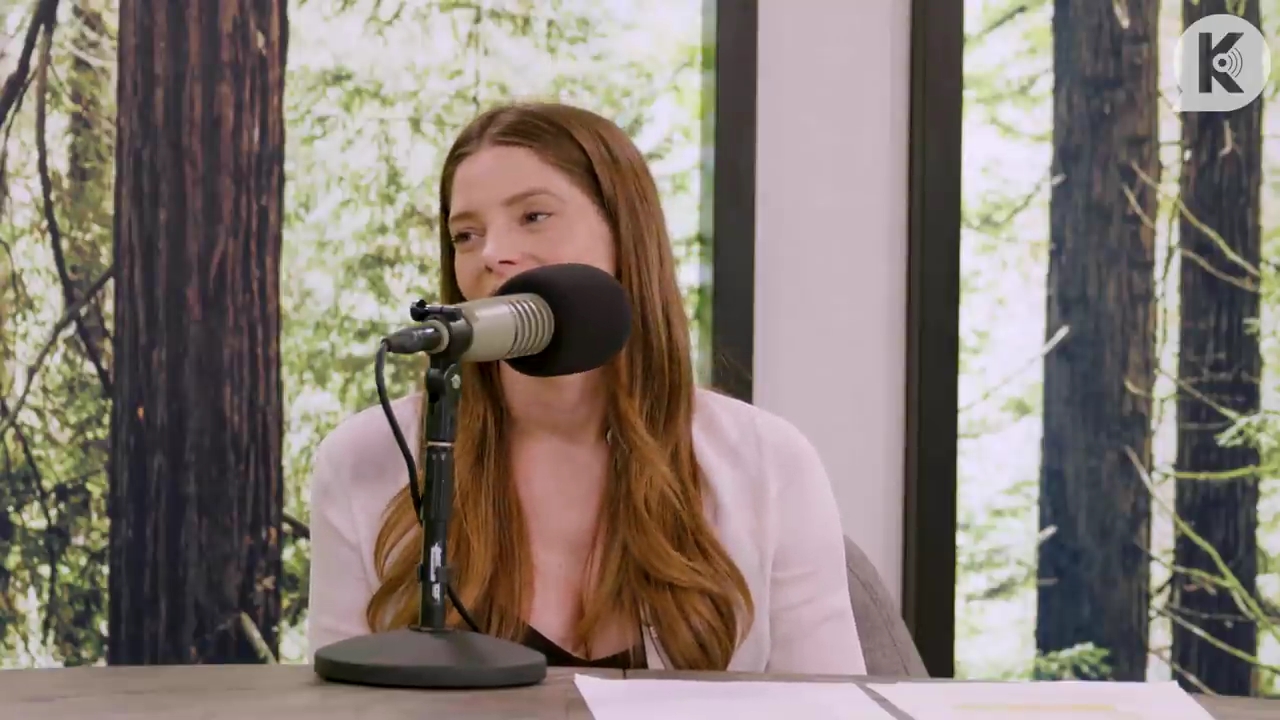 Ashley-Greene-dot-nl_TheTwilightEffect-Aflevering14EclipseRewatchPart3of3-2083.jpg Ashley-Greene-dot-nl_TheTwilightEffect-Aflevering14EclipseRewatchPart3of3-2083.jpg