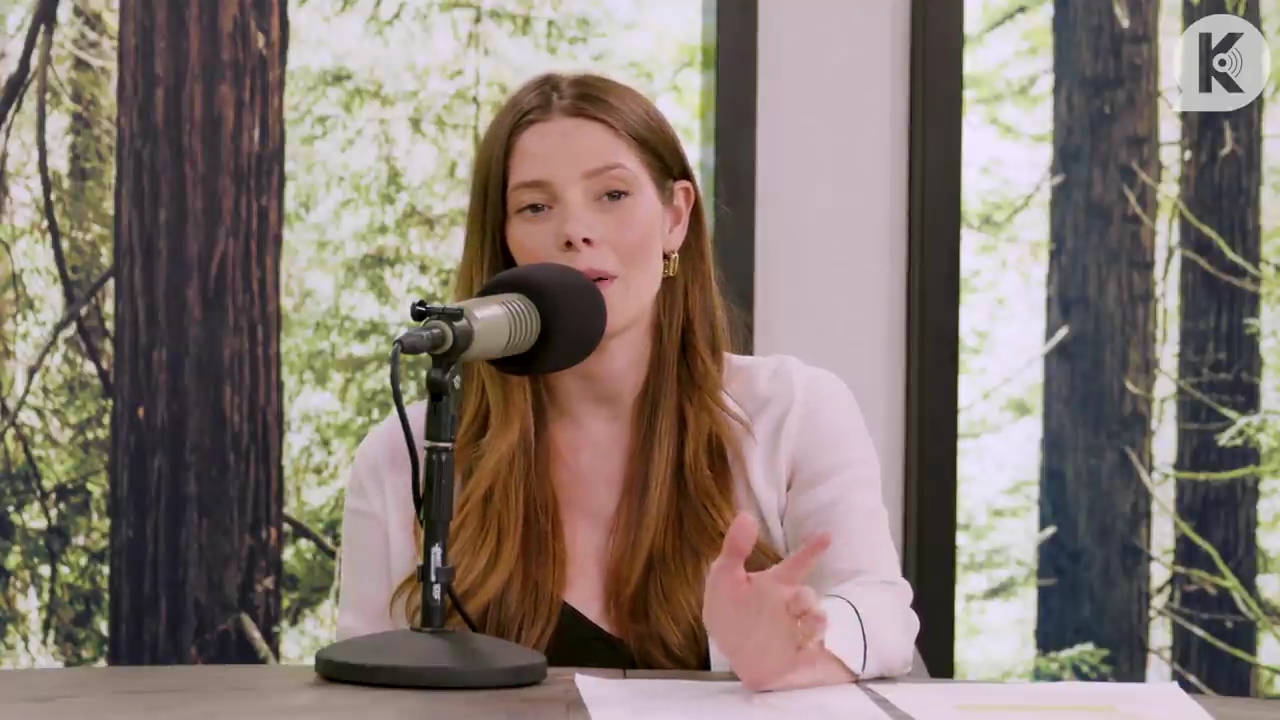 Ashley-Greene-dot-nl_TheTwilightEffect-Aflevering14EclipseRewatchPart3of3-2262.jpg Ashley-Greene-dot-nl_TheTwilightEffect-Aflevering14EclipseRewatchPart3of3-2262.jpg