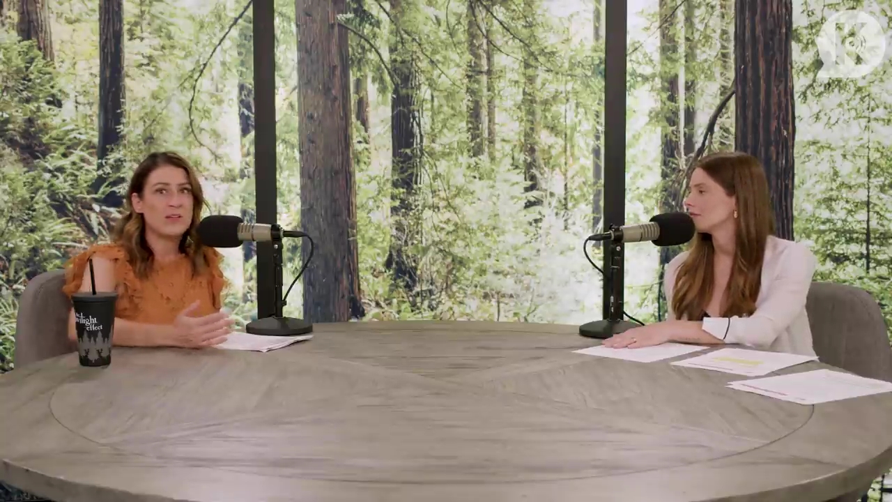 Ashley-Greene-dot-nl_TheTwilightEffect-Aflevering14EclipseRewatchPart3of3-2449.jpg Ashley-Greene-dot-nl_TheTwilightEffect-Aflevering14EclipseRewatchPart3of3-2449.jpg