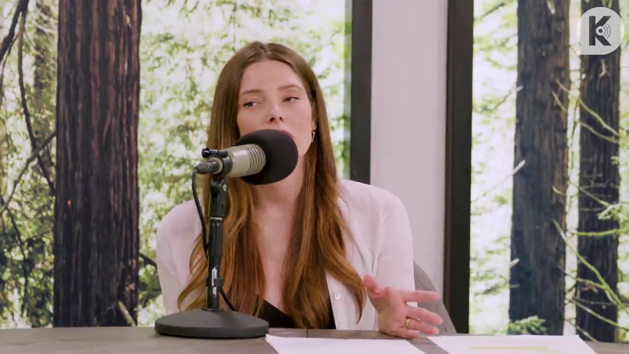 Ashley-Greene-dot-nl_TheTwilightEffect-Aflevering14EclipseRewatchPart3of3-2487.jpg Ashley-Greene-dot-nl_TheTwilightEffect-Aflevering14EclipseRewatchPart3of3-2487.jpg