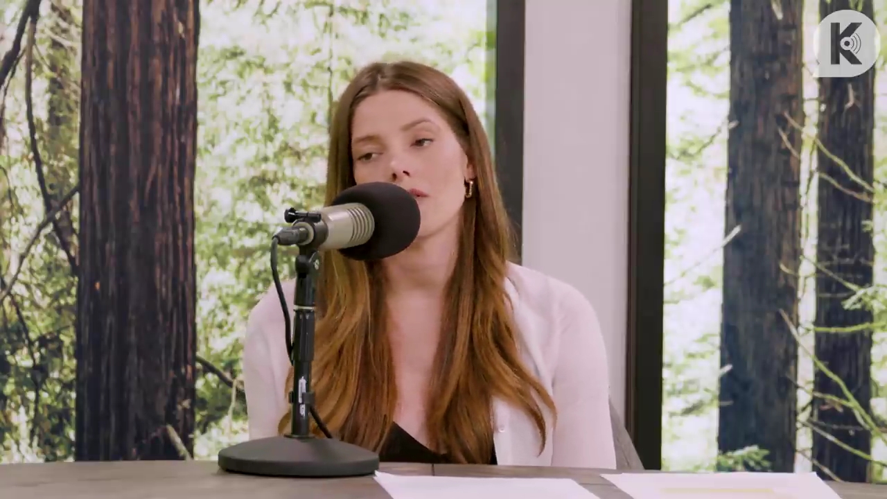 Ashley-Greene-dot-nl_TheTwilightEffect-Aflevering14EclipseRewatchPart3of3-2532.jpg Ashley-Greene-dot-nl_TheTwilightEffect-Aflevering14EclipseRewatchPart3of3-2532.jpg