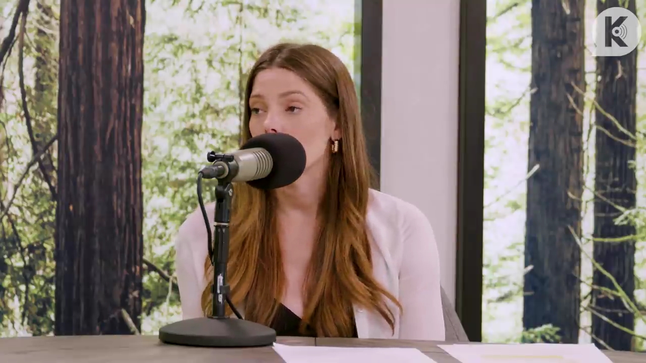 Ashley-Greene-dot-nl_TheTwilightEffect-Aflevering14EclipseRewatchPart3of3-2542.jpg Ashley-Greene-dot-nl_TheTwilightEffect-Aflevering14EclipseRewatchPart3of3-2542.jpg