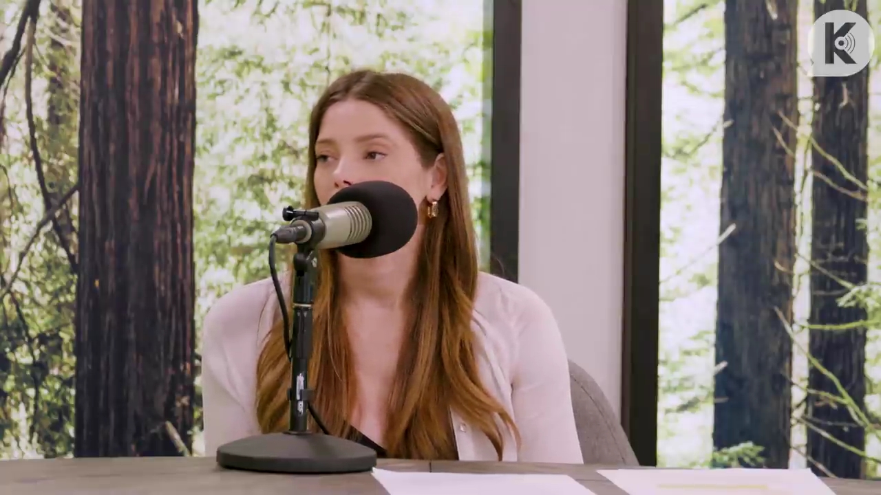 Ashley-Greene-dot-nl_TheTwilightEffect-Aflevering14EclipseRewatchPart3of3-2639.jpg Ashley-Greene-dot-nl_TheTwilightEffect-Aflevering14EclipseRewatchPart3of3-2639.jpg