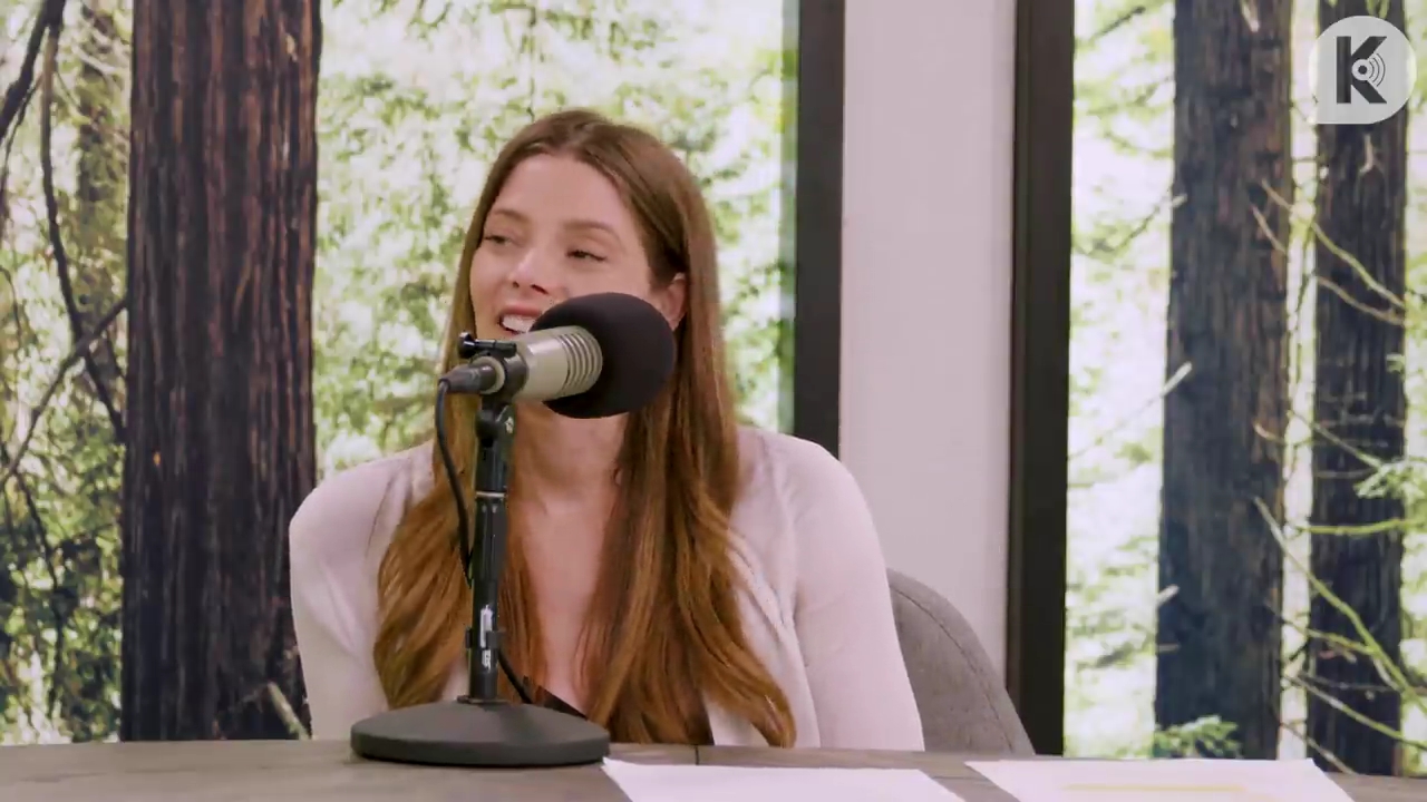 Ashley-Greene-dot-nl_TheTwilightEffect-Aflevering14EclipseRewatchPart3of3-2664.jpg Ashley-Greene-dot-nl_TheTwilightEffect-Aflevering14EclipseRewatchPart3of3-2664.jpg