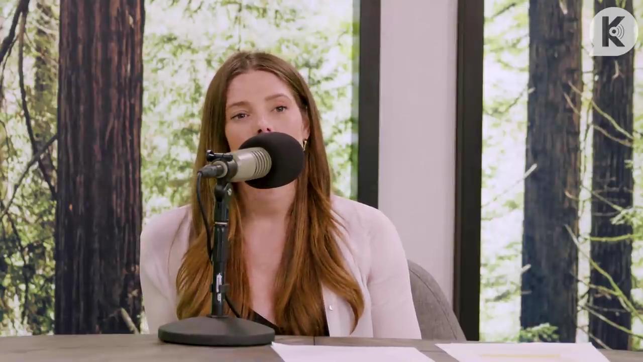 Ashley-Greene-dot-nl_TheTwilightEffect-Aflevering14EclipseRewatchPart3of3-2673.jpg Ashley-Greene-dot-nl_TheTwilightEffect-Aflevering14EclipseRewatchPart3of3-2673.jpg