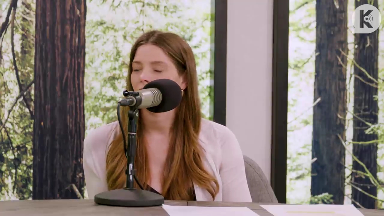 Ashley-Greene-dot-nl_TheTwilightEffect-Aflevering14EclipseRewatchPart3of3-2678.jpg Ashley-Greene-dot-nl_TheTwilightEffect-Aflevering14EclipseRewatchPart3of3-2678.jpg