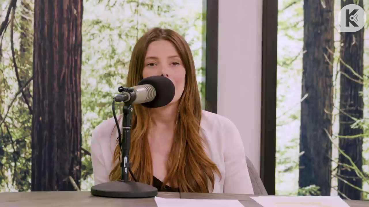 Ashley-Greene-dot-nl_TheTwilightEffect-Aflevering14EclipseRewatchPart3of3-2802.jpg Ashley-Greene-dot-nl_TheTwilightEffect-Aflevering14EclipseRewatchPart3of3-2802.jpg