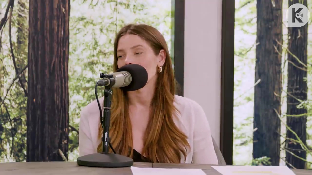 Ashley-Greene-dot-nl_TheTwilightEffect-Aflevering14EclipseRewatchPart3of3-2807.jpg Ashley-Greene-dot-nl_TheTwilightEffect-Aflevering14EclipseRewatchPart3of3-2807.jpg