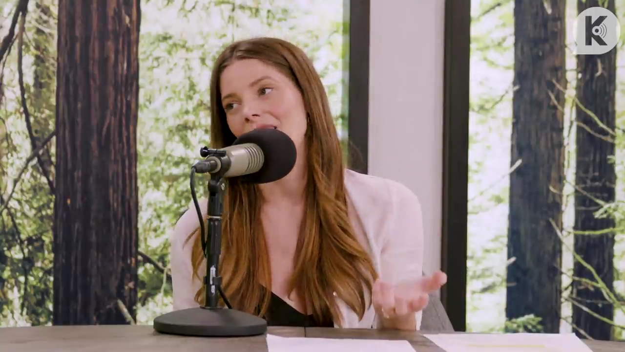 Ashley-Greene-dot-nl_TheTwilightEffect-Aflevering14EclipseRewatchPart3of3-2853.jpg Ashley-Greene-dot-nl_TheTwilightEffect-Aflevering14EclipseRewatchPart3of3-2853.jpg