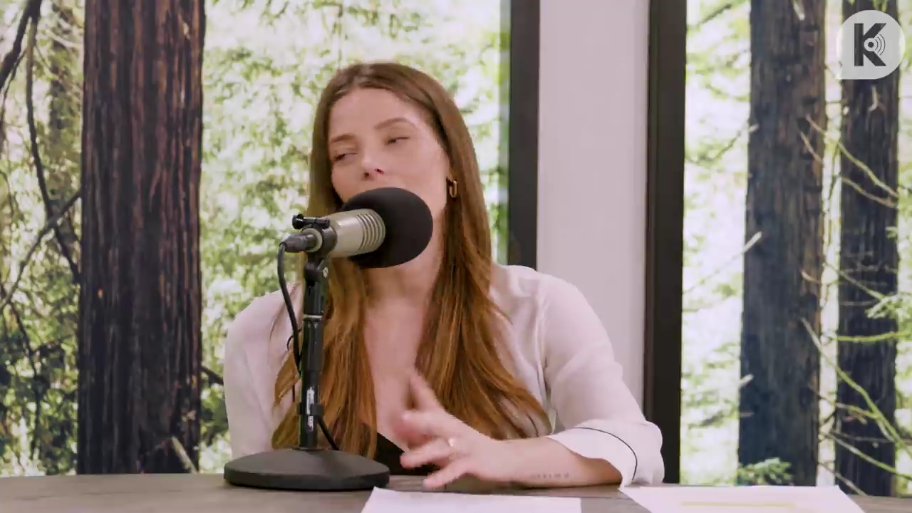 Ashley-Greene-dot-nl_TheTwilightEffect-Aflevering14EclipseRewatchPart3of3-2861.jpg Ashley-Greene-dot-nl_TheTwilightEffect-Aflevering14EclipseRewatchPart3of3-2861.jpg