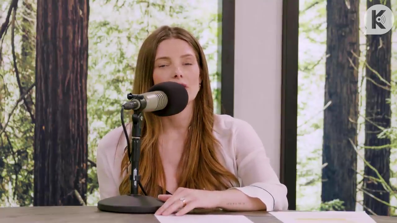 Ashley-Greene-dot-nl_TheTwilightEffect-Aflevering14EclipseRewatchPart3of3-2873.jpg Ashley-Greene-dot-nl_TheTwilightEffect-Aflevering14EclipseRewatchPart3of3-2873.jpg