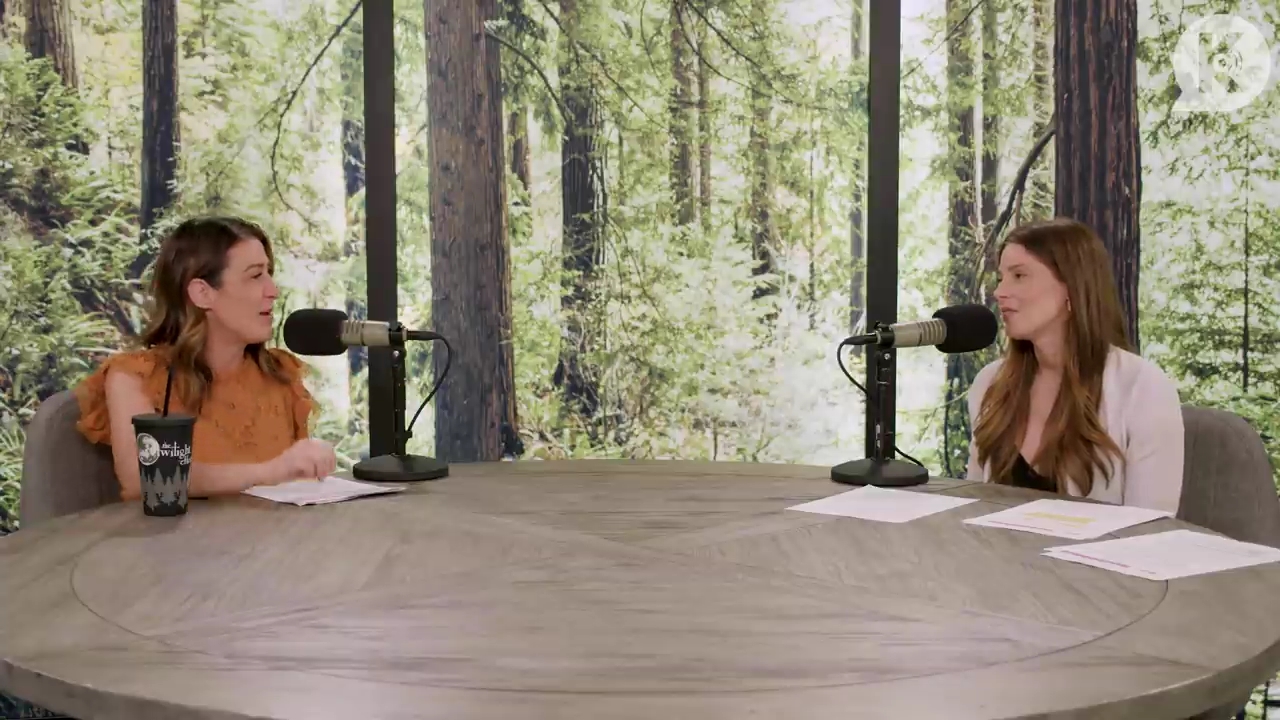 Ashley-Greene-dot-nl_TheTwilightEffect-Aflevering14EclipseRewatchPart3of3-2920.jpg Ashley-Greene-dot-nl_TheTwilightEffect-Aflevering14EclipseRewatchPart3of3-2920.jpg