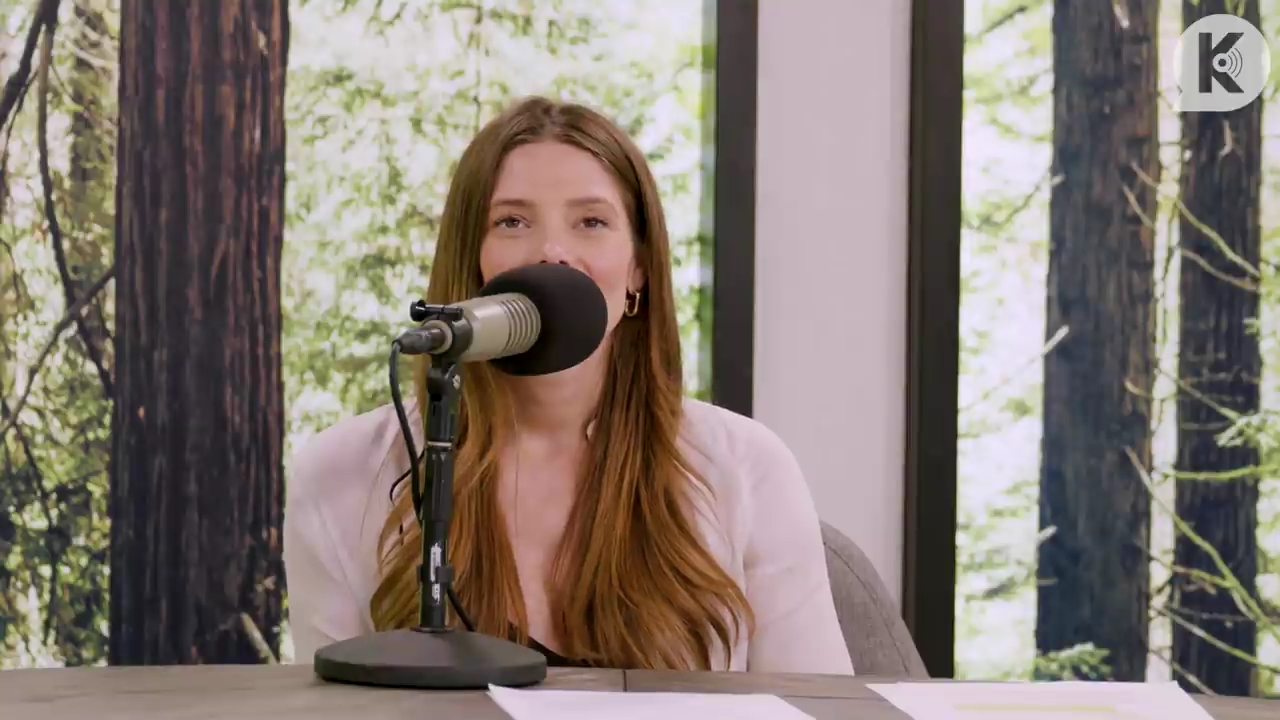 Ashley-Greene-dot-nl_TheTwilightEffect-Aflevering14EclipseRewatchPart3of3-2972.jpg Ashley-Greene-dot-nl_TheTwilightEffect-Aflevering14EclipseRewatchPart3of3-2972.jpg