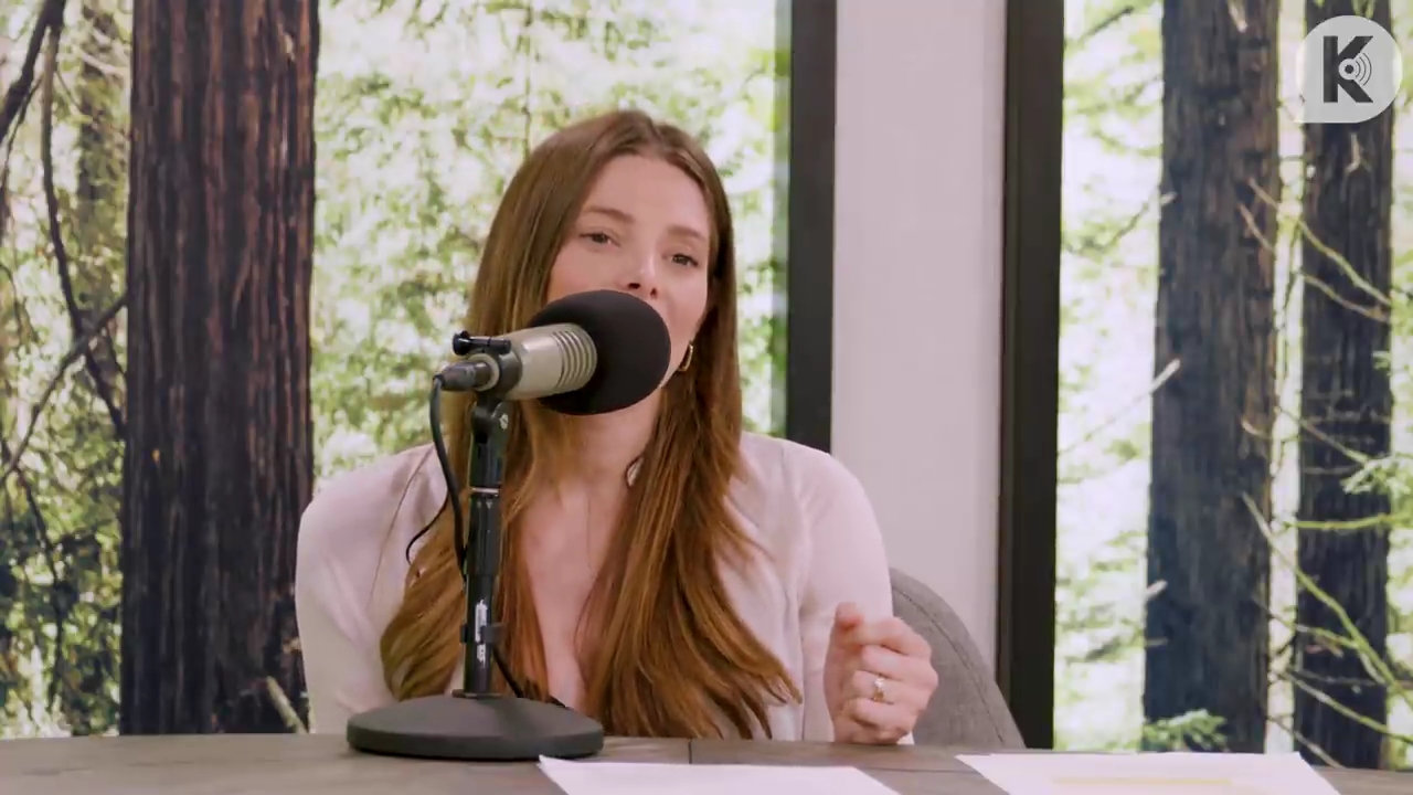 Ashley-Greene-dot-nl_TheTwilightEffect-Aflevering14EclipseRewatchPart3of3-2992.jpg Ashley-Greene-dot-nl_TheTwilightEffect-Aflevering14EclipseRewatchPart3of3-2992.jpg