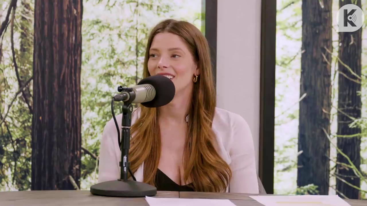 Ashley-Greene-dot-nl_TheTwilightEffect-Aflevering14EclipseRewatchPart3of3-3348.jpg Ashley-Greene-dot-nl_TheTwilightEffect-Aflevering14EclipseRewatchPart3of3-3348.jpg