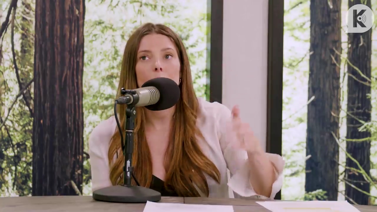 Ashley-Greene-dot-nl_TheTwilightEffect-Aflevering14EclipseRewatchPart3of3-3377.jpg Ashley-Greene-dot-nl_TheTwilightEffect-Aflevering14EclipseRewatchPart3of3-3377.jpg