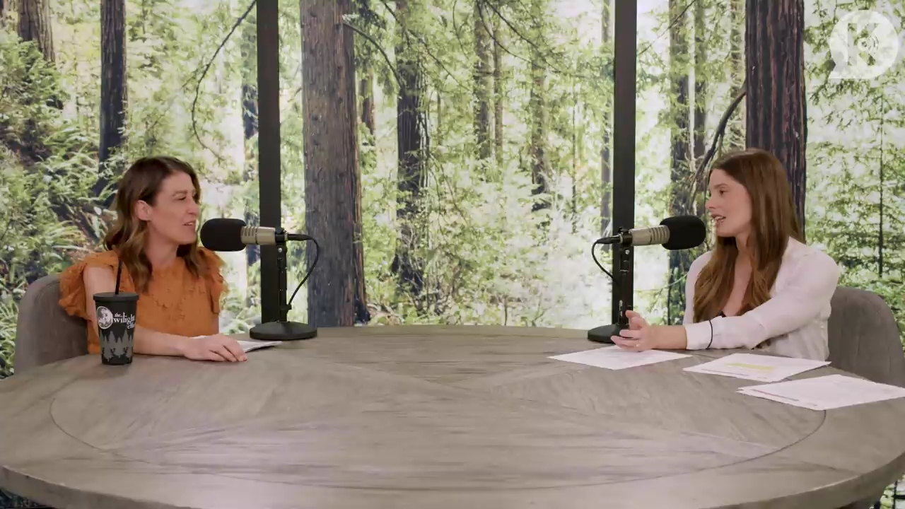 Ashley-Greene-dot-nl_TheTwilightEffect-Aflevering14EclipseRewatchPart3of3-3422.jpg Ashley-Greene-dot-nl_TheTwilightEffect-Aflevering14EclipseRewatchPart3of3-3422.jpg