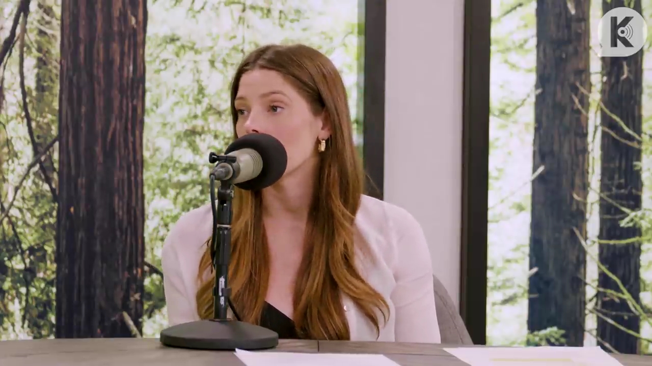 Ashley-Greene-dot-nl_TheTwilightEffect-Aflevering14EclipseRewatchPart3of3-3505.jpg Ashley-Greene-dot-nl_TheTwilightEffect-Aflevering14EclipseRewatchPart3of3-3505.jpg