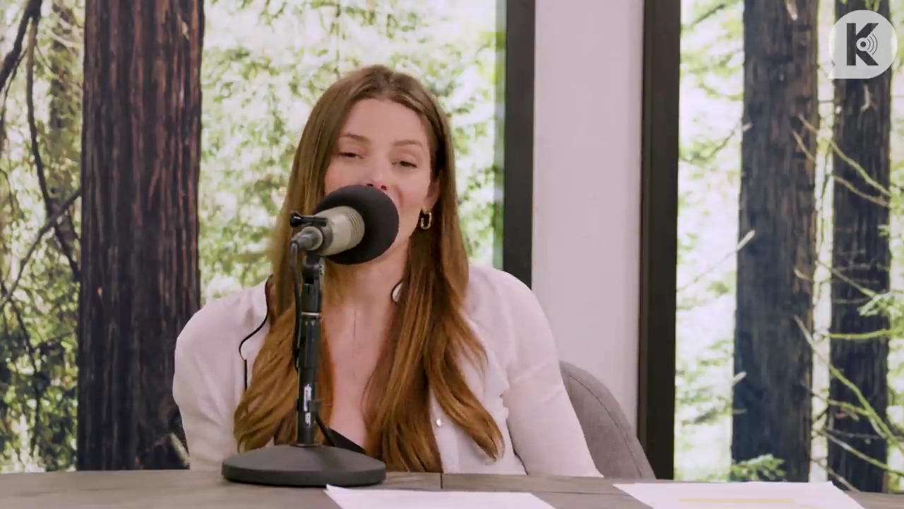 Ashley-Greene-dot-nl_TheTwilightEffect-Aflevering14EclipseRewatchPart3of3-3583.jpg Ashley-Greene-dot-nl_TheTwilightEffect-Aflevering14EclipseRewatchPart3of3-3583.jpg