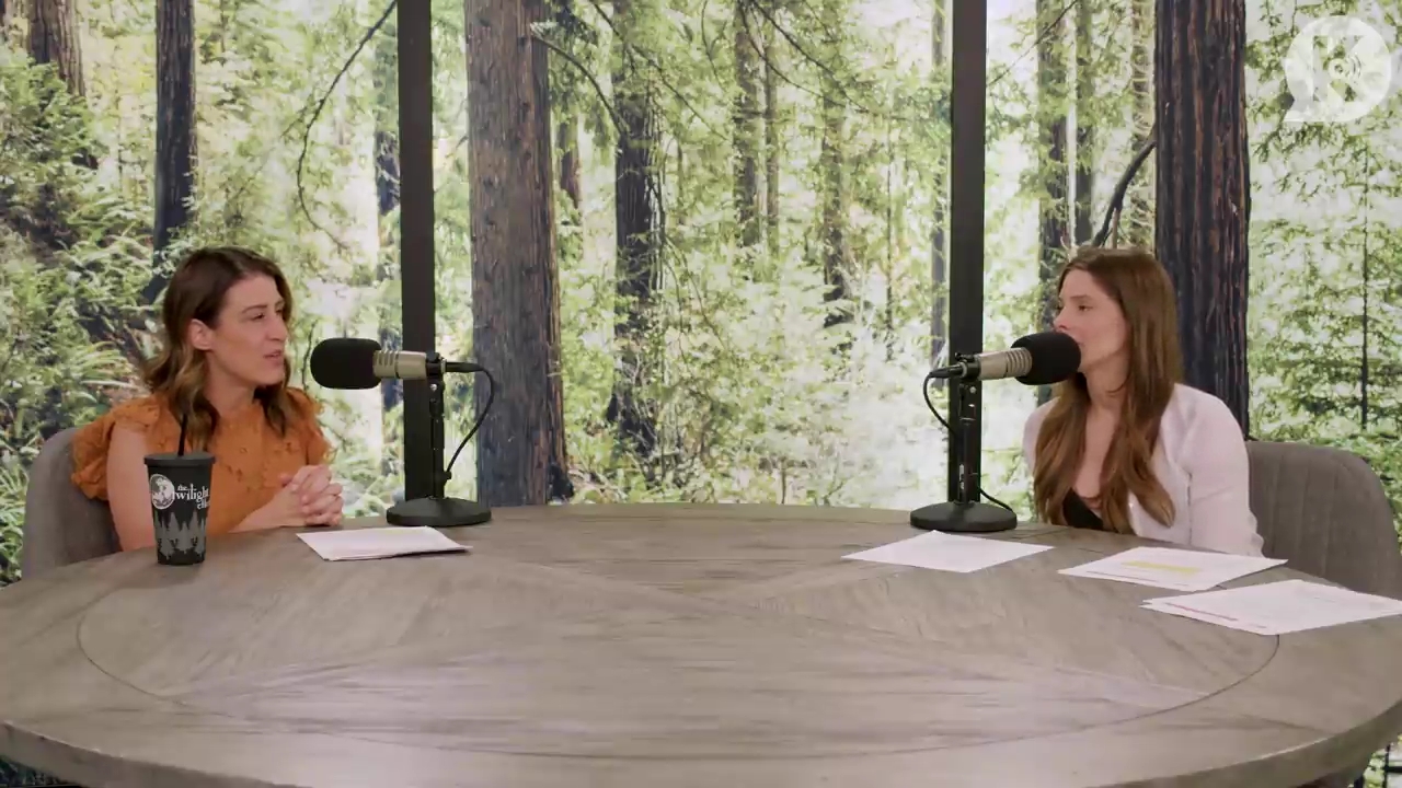 Ashley-Greene-dot-nl_TheTwilightEffect-Aflevering14EclipseRewatchPart3of3-3618.jpg Ashley-Greene-dot-nl_TheTwilightEffect-Aflevering14EclipseRewatchPart3of3-3618.jpg