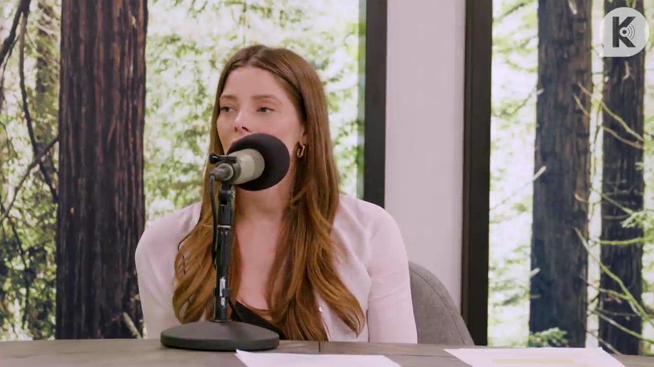 Ashley-Greene-dot-nl_TheTwilightEffect-Aflevering14EclipseRewatchPart3of3-3632.jpg Ashley-Greene-dot-nl_TheTwilightEffect-Aflevering14EclipseRewatchPart3of3-3632.jpg