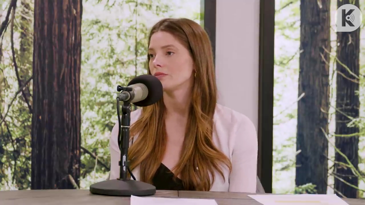 Ashley-Greene-dot-nl_TheTwilightEffect-Aflevering14EclipseRewatchPart3of3-4015.jpg Ashley-Greene-dot-nl_TheTwilightEffect-Aflevering14EclipseRewatchPart3of3-4015.jpg