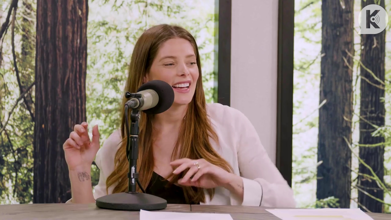 Ashley-Greene-dot-nl_TheTwilightEffect-Aflevering14EclipseRewatchPart3of3-4037.jpg Ashley-Greene-dot-nl_TheTwilightEffect-Aflevering14EclipseRewatchPart3of3-4037.jpg