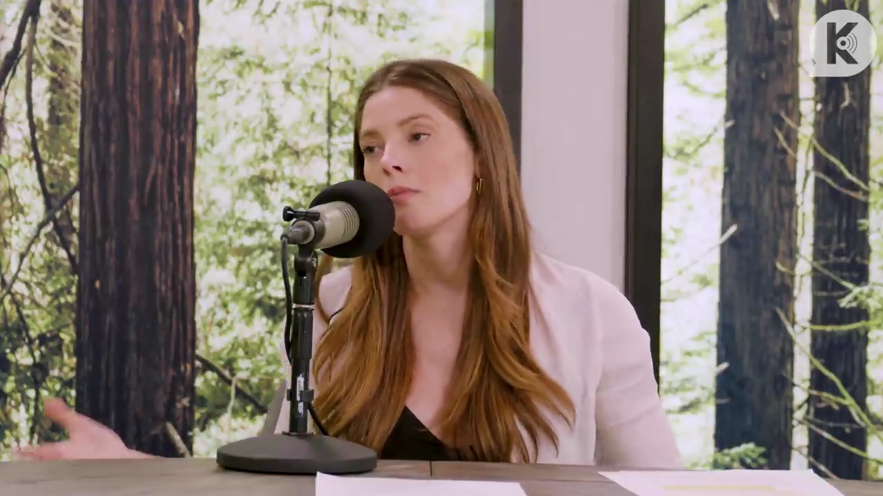 Ashley-Greene-dot-nl_TheTwilightEffect-Aflevering14EclipseRewatchPart3of3-4148.jpg Ashley-Greene-dot-nl_TheTwilightEffect-Aflevering14EclipseRewatchPart3of3-4148.jpg