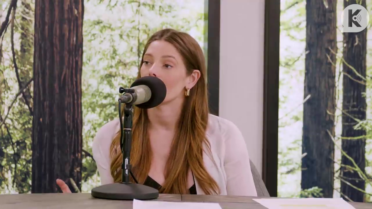 Ashley-Greene-dot-nl_TheTwilightEffect-Aflevering14EclipseRewatchPart3of3-4229.jpg Ashley-Greene-dot-nl_TheTwilightEffect-Aflevering14EclipseRewatchPart3of3-4229.jpg