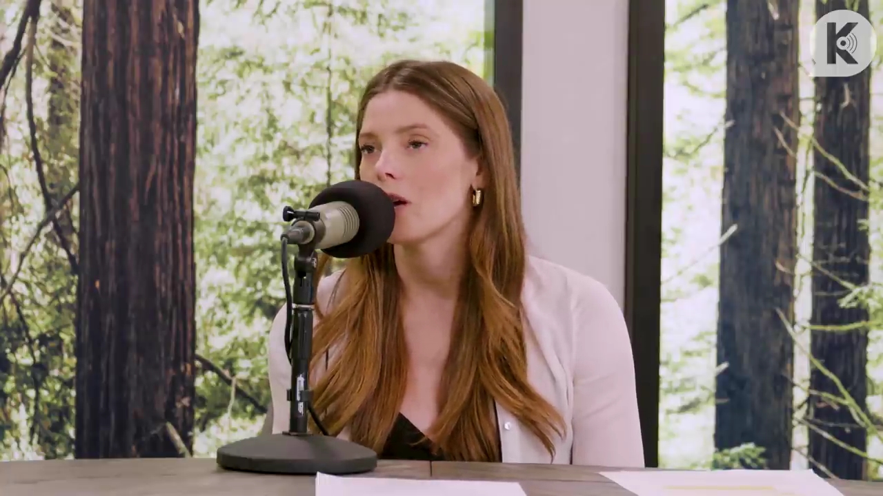 Ashley-Greene-dot-nl_TheTwilightEffect-Aflevering14EclipseRewatchPart3of3-4274.jpg Ashley-Greene-dot-nl_TheTwilightEffect-Aflevering14EclipseRewatchPart3of3-4274.jpg