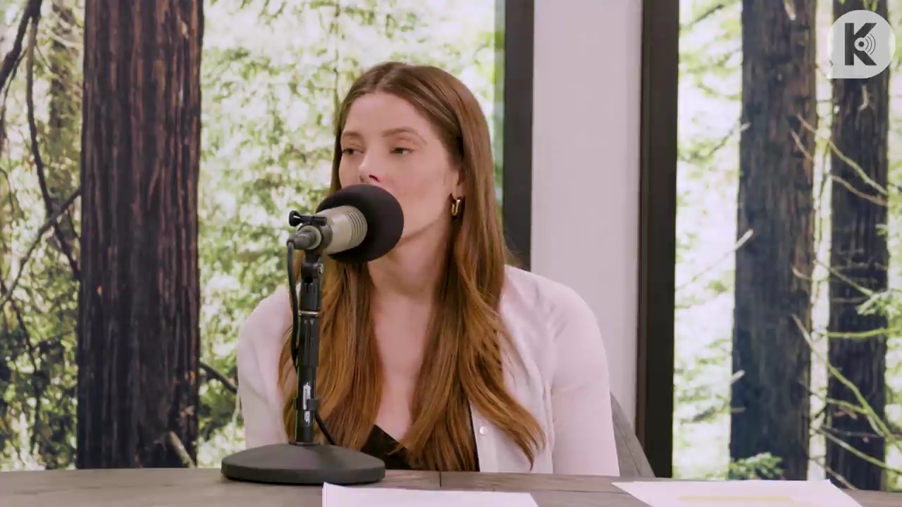 Ashley-Greene-dot-nl_TheTwilightEffect-Aflevering14EclipseRewatchPart3of3-4312.jpg Ashley-Greene-dot-nl_TheTwilightEffect-Aflevering14EclipseRewatchPart3of3-4312.jpg