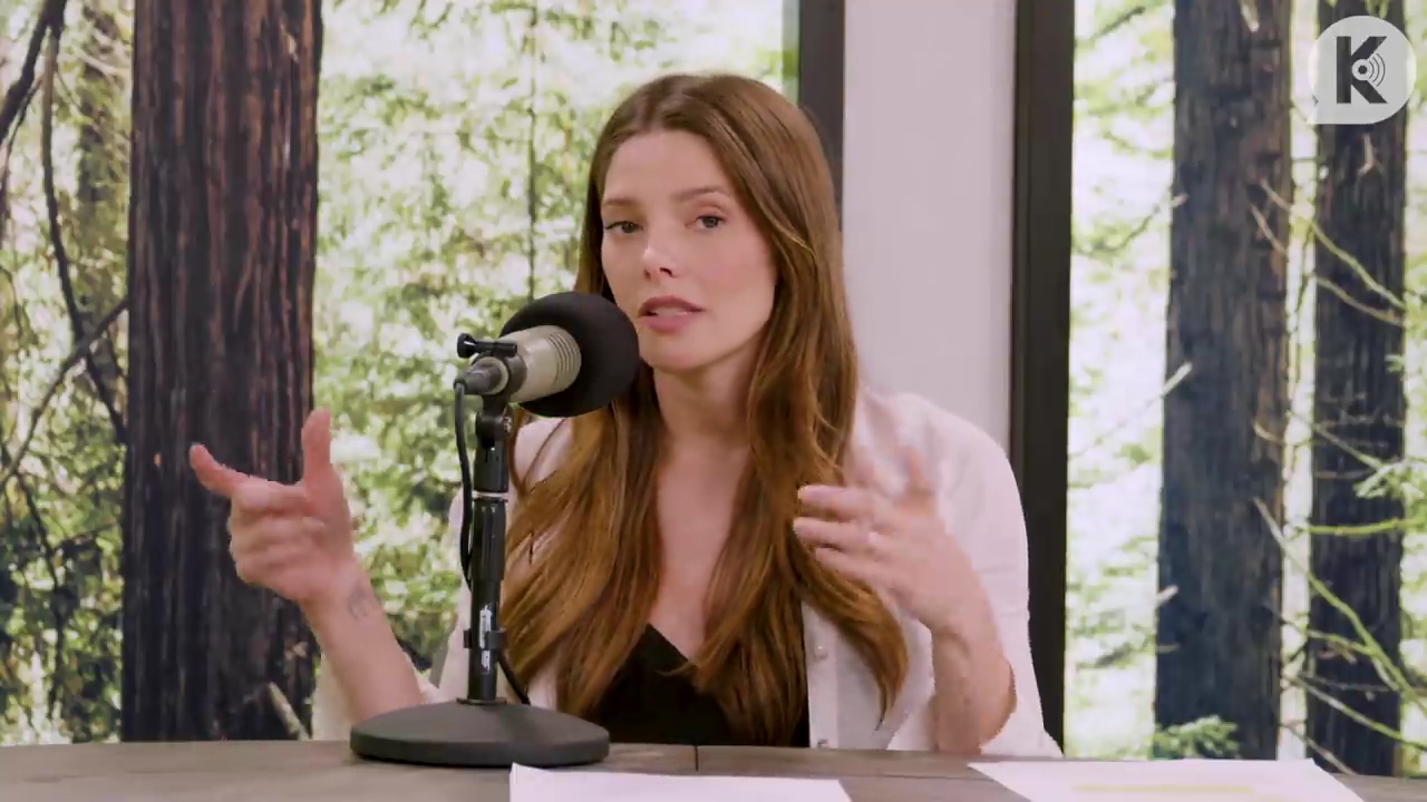 Ashley-Greene-dot-nl_TheTwilightEffect-Aflevering14EclipseRewatchPart3of3-4366.jpg Ashley-Greene-dot-nl_TheTwilightEffect-Aflevering14EclipseRewatchPart3of3-4366.jpg