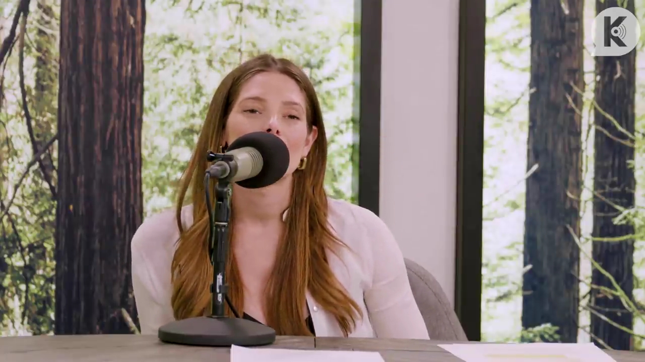 Ashley-Greene-dot-nl_TheTwilightEffect-Aflevering14EclipseRewatchPart3of3-4650.jpg Ashley-Greene-dot-nl_TheTwilightEffect-Aflevering14EclipseRewatchPart3of3-4650.jpg