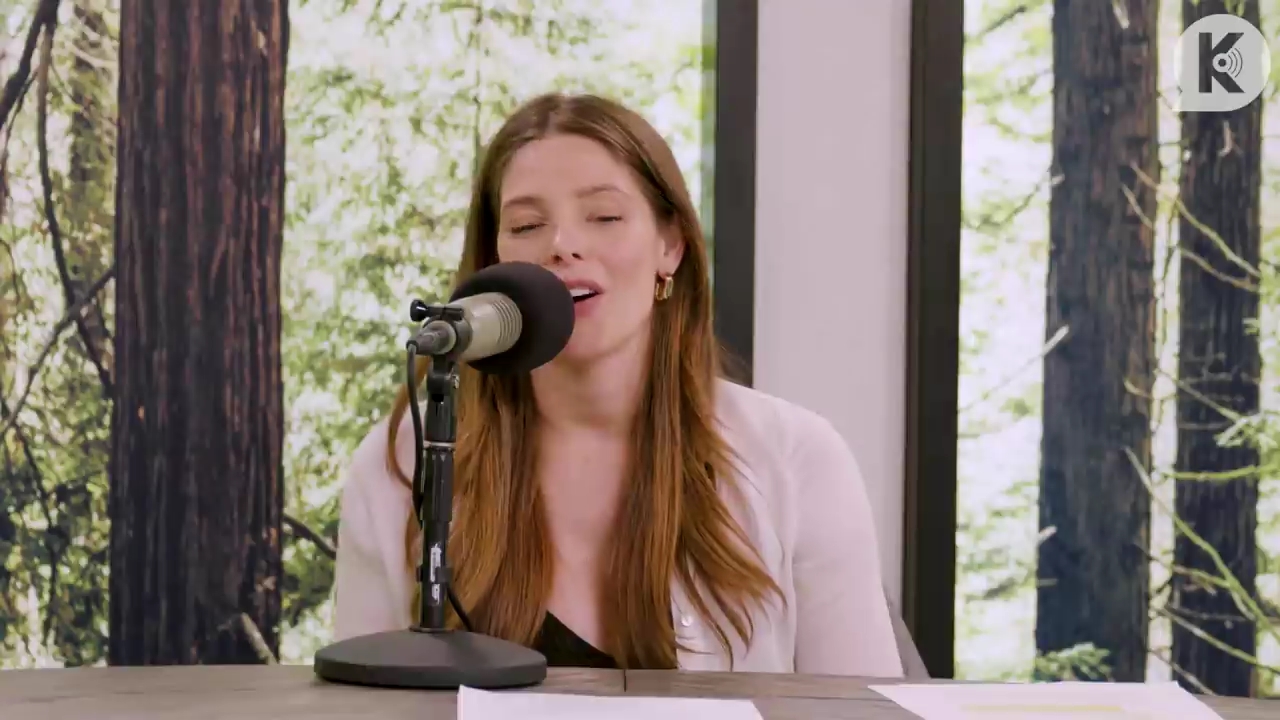 Ashley-Greene-dot-nl_TheTwilightEffect-Aflevering14EclipseRewatchPart3of3-4684.jpg Ashley-Greene-dot-nl_TheTwilightEffect-Aflevering14EclipseRewatchPart3of3-4684.jpg