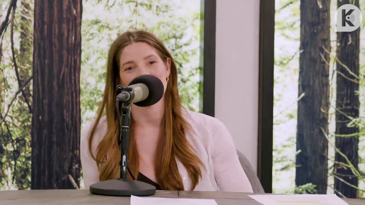 Ashley-Greene-dot-nl_TheTwilightEffect-Aflevering14EclipseRewatchPart3of3-4722.jpg