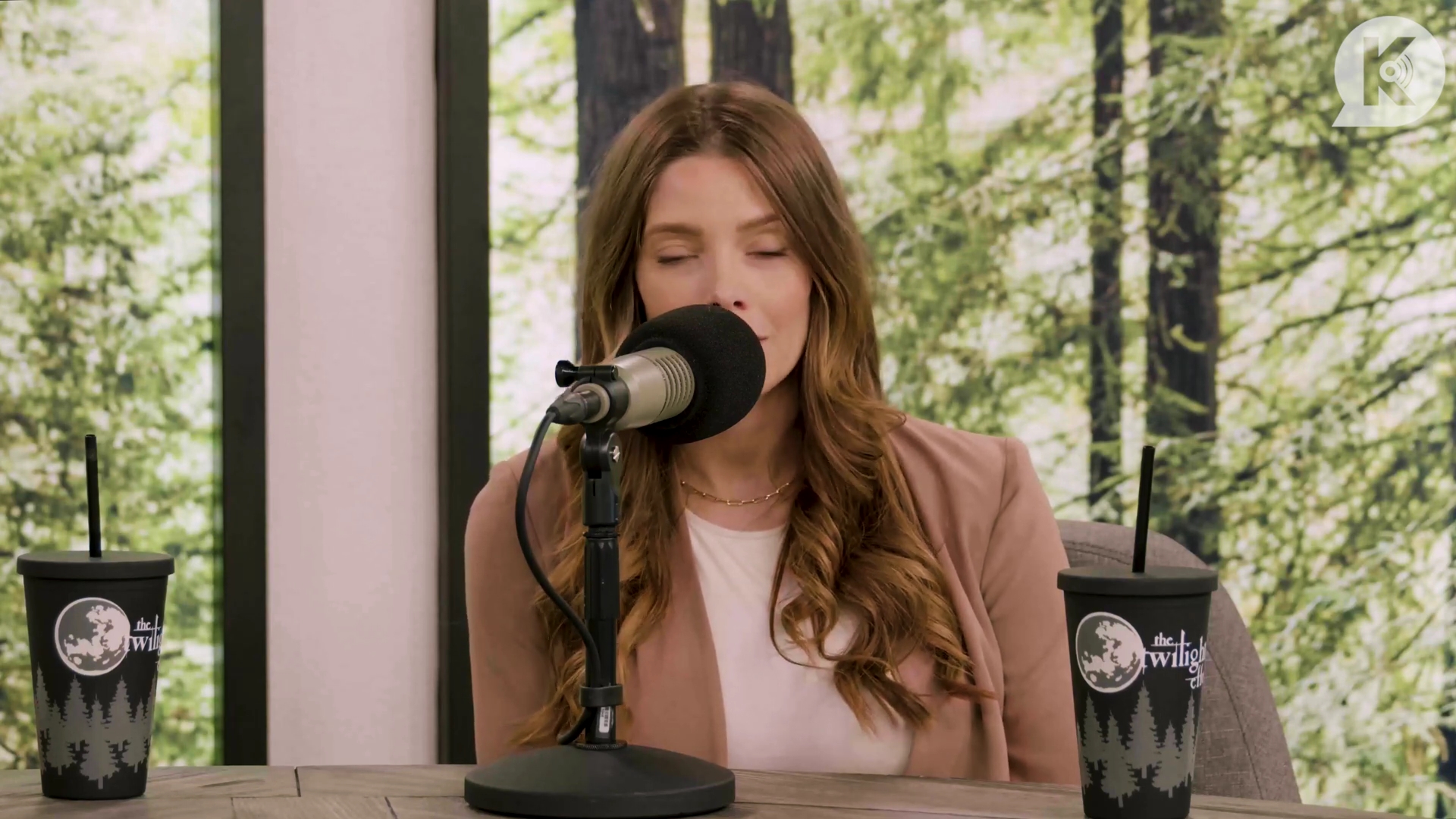 Ashley-Greene-dot-nl_TheTwilightEffect-Aflevering16NikkiReed0067.jpg