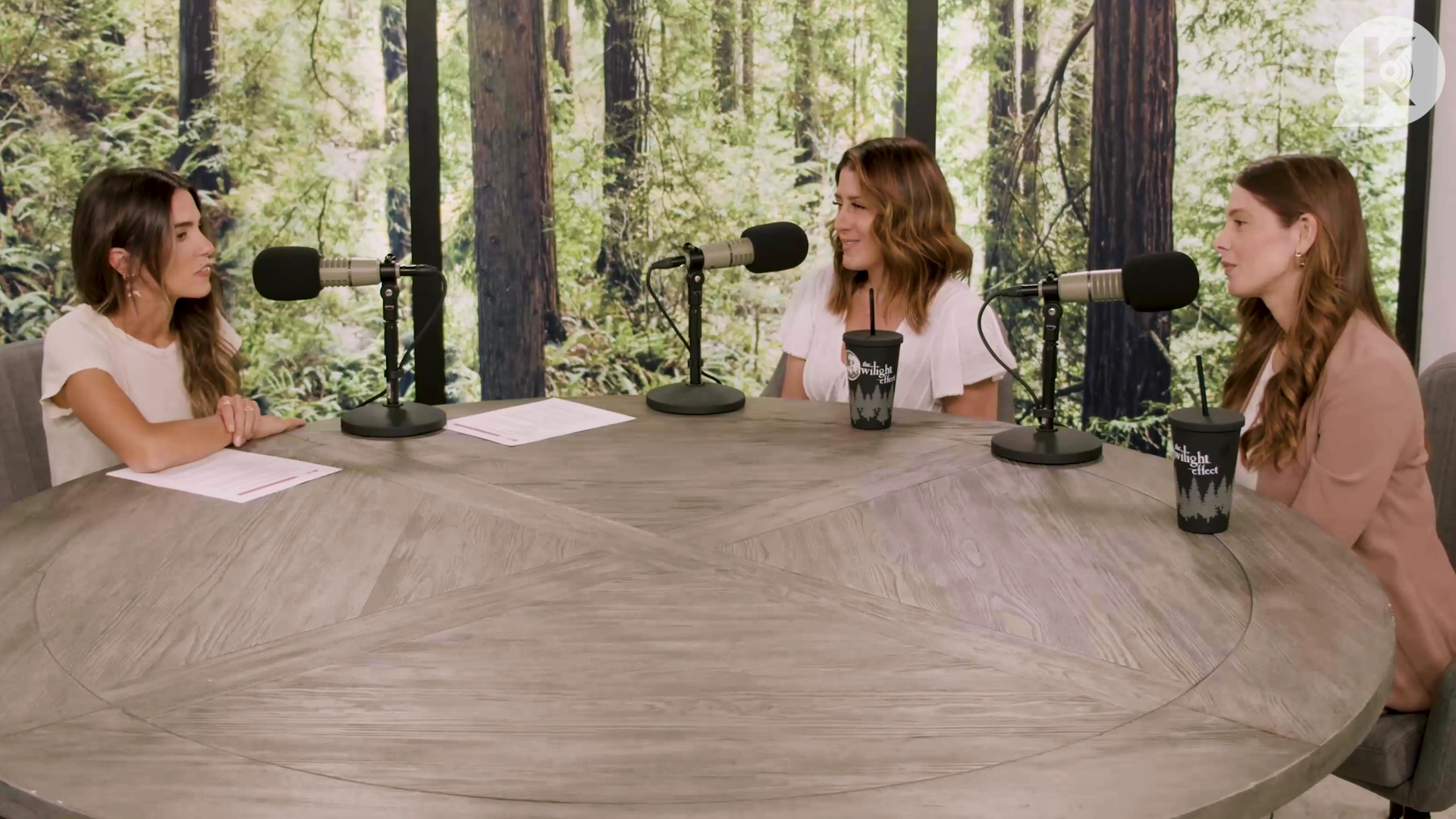 Ashley-Greene-dot-nl_TheTwilightEffect-Aflevering16NikkiReed0186.jpg