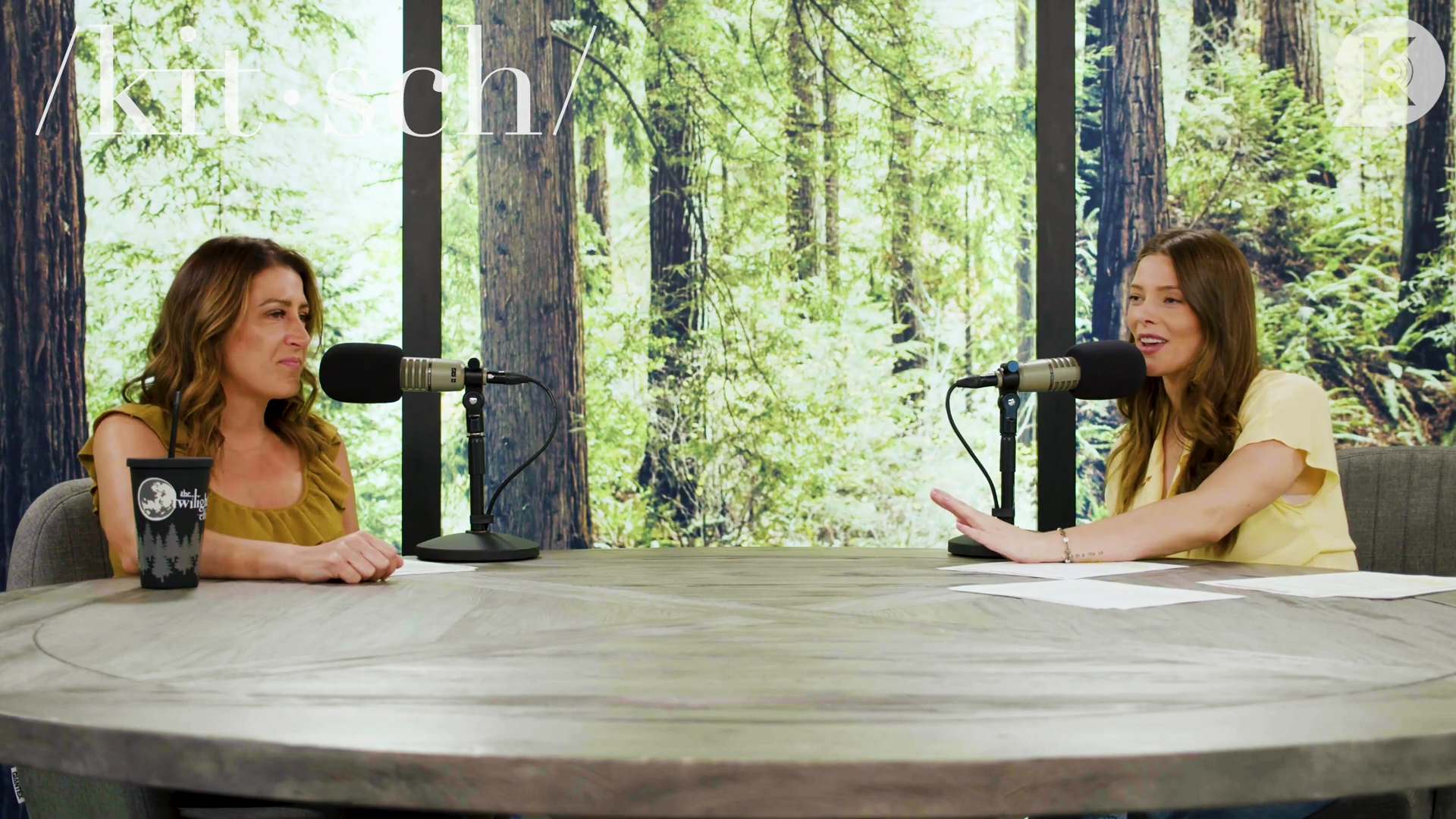 Ashley-Greene-dot-nl_TheTwilightEffect-Aflevering16NikkiReed1745.jpg Ashley-Greene-dot-nl_TheTwilightEffect-Aflevering16NikkiReed1745.jpg