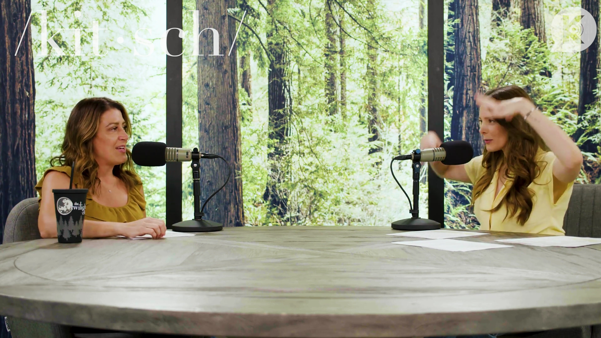 Ashley-Greene-dot-nl_TheTwilightEffect-Aflevering16NikkiReed1809.jpg Ashley-Greene-dot-nl_TheTwilightEffect-Aflevering16NikkiReed1809.jpg