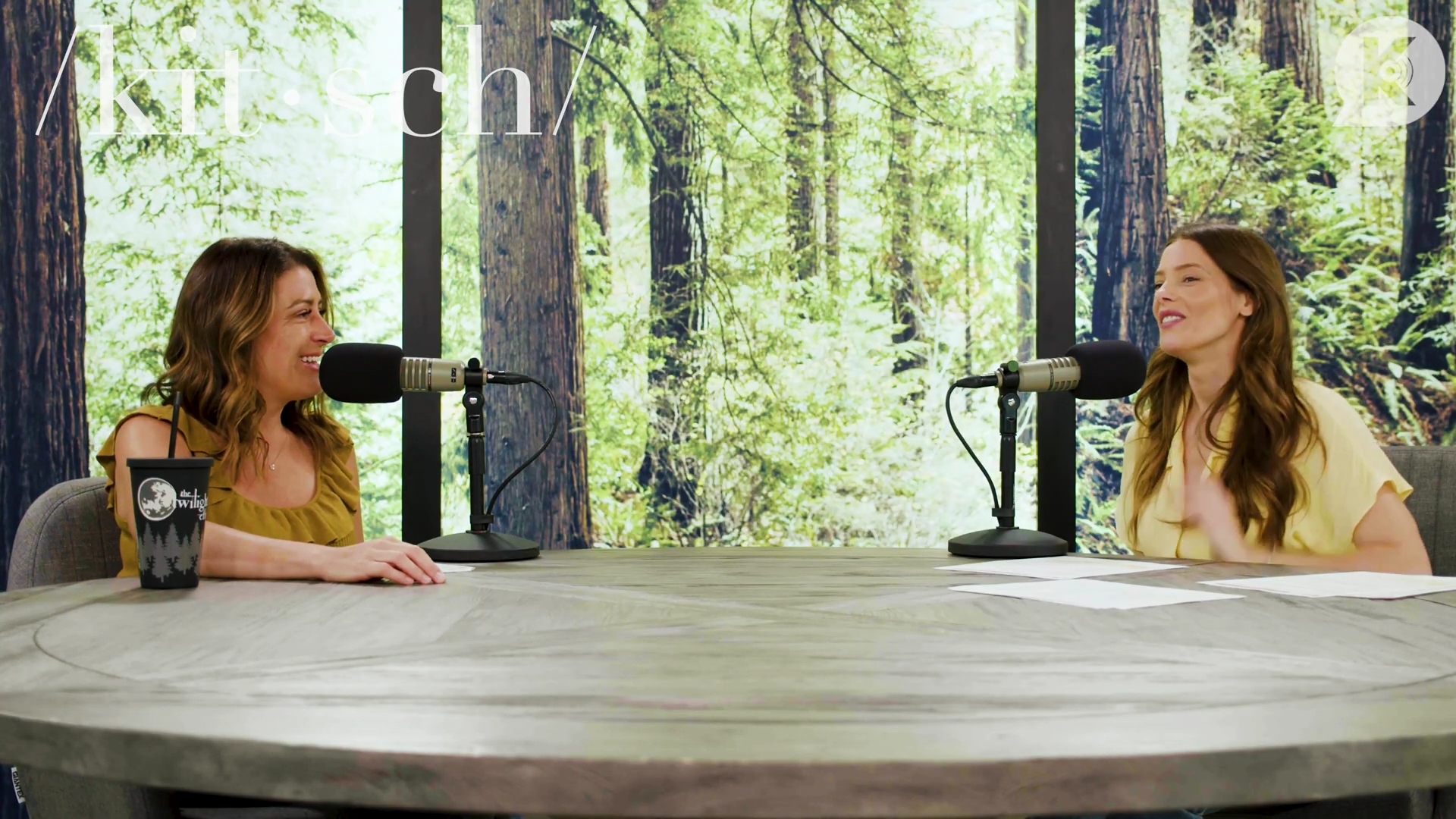 Ashley-Greene-dot-nl_TheTwilightEffect-Aflevering16NikkiReed1839.jpg Ashley-Greene-dot-nl_TheTwilightEffect-Aflevering16NikkiReed1839.jpg