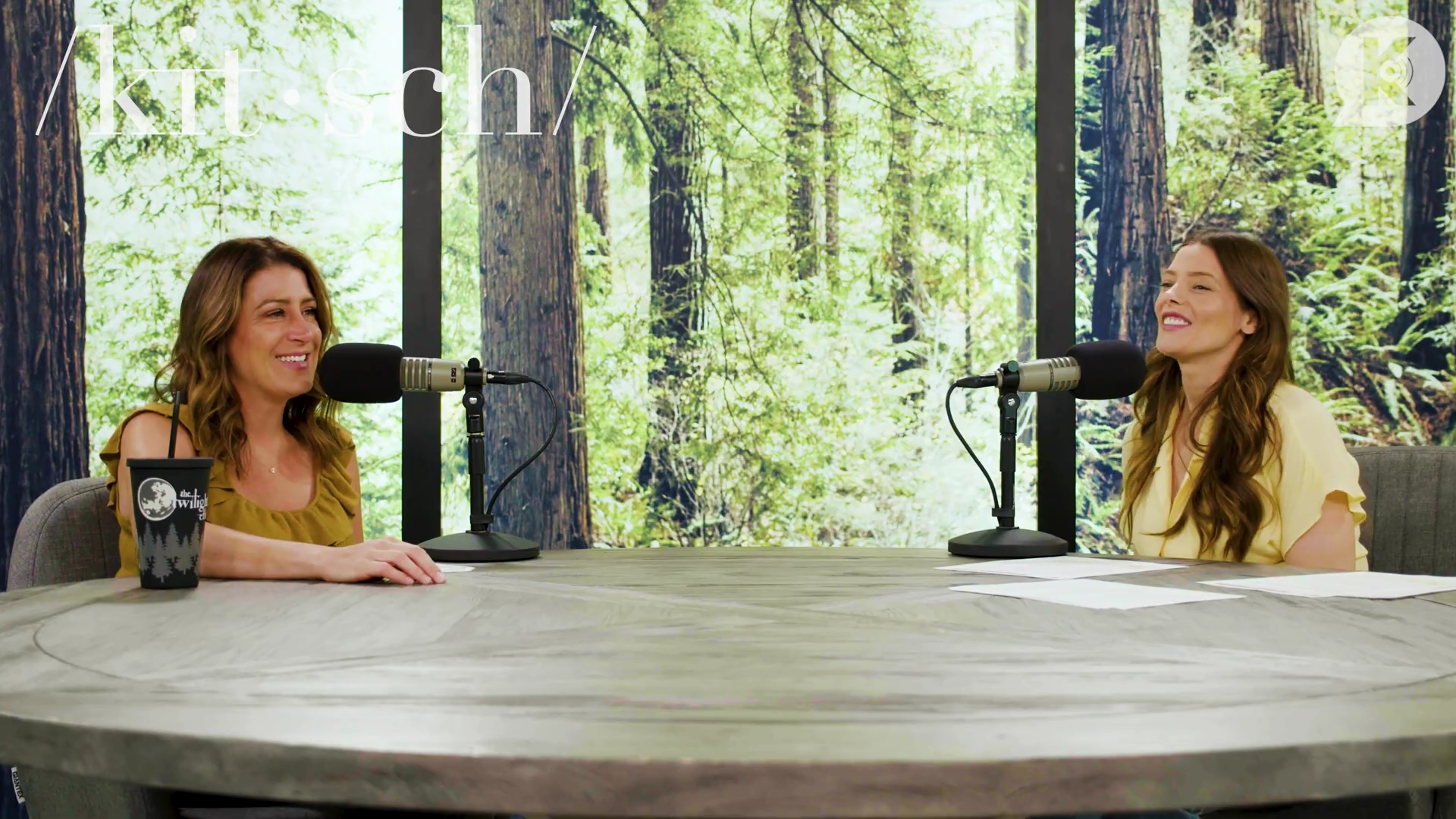 Ashley-Greene-dot-nl_TheTwilightEffect-Aflevering16NikkiReed1840.jpg Ashley-Greene-dot-nl_TheTwilightEffect-Aflevering16NikkiReed1840.jpg