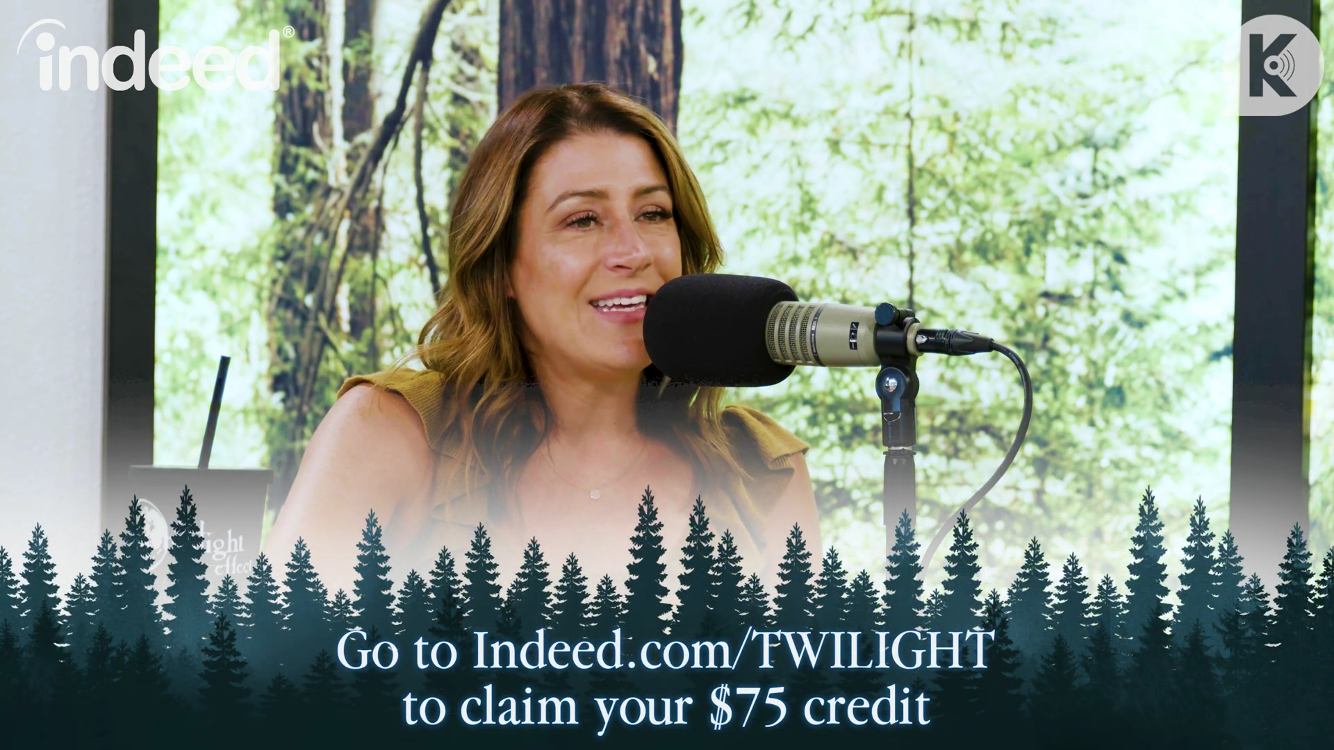 Ashley-Greene-dot-nl_TheTwilightEffect-Aflevering16NikkiReed2011.jpg Ashley-Greene-dot-nl_TheTwilightEffect-Aflevering16NikkiReed2011.jpg