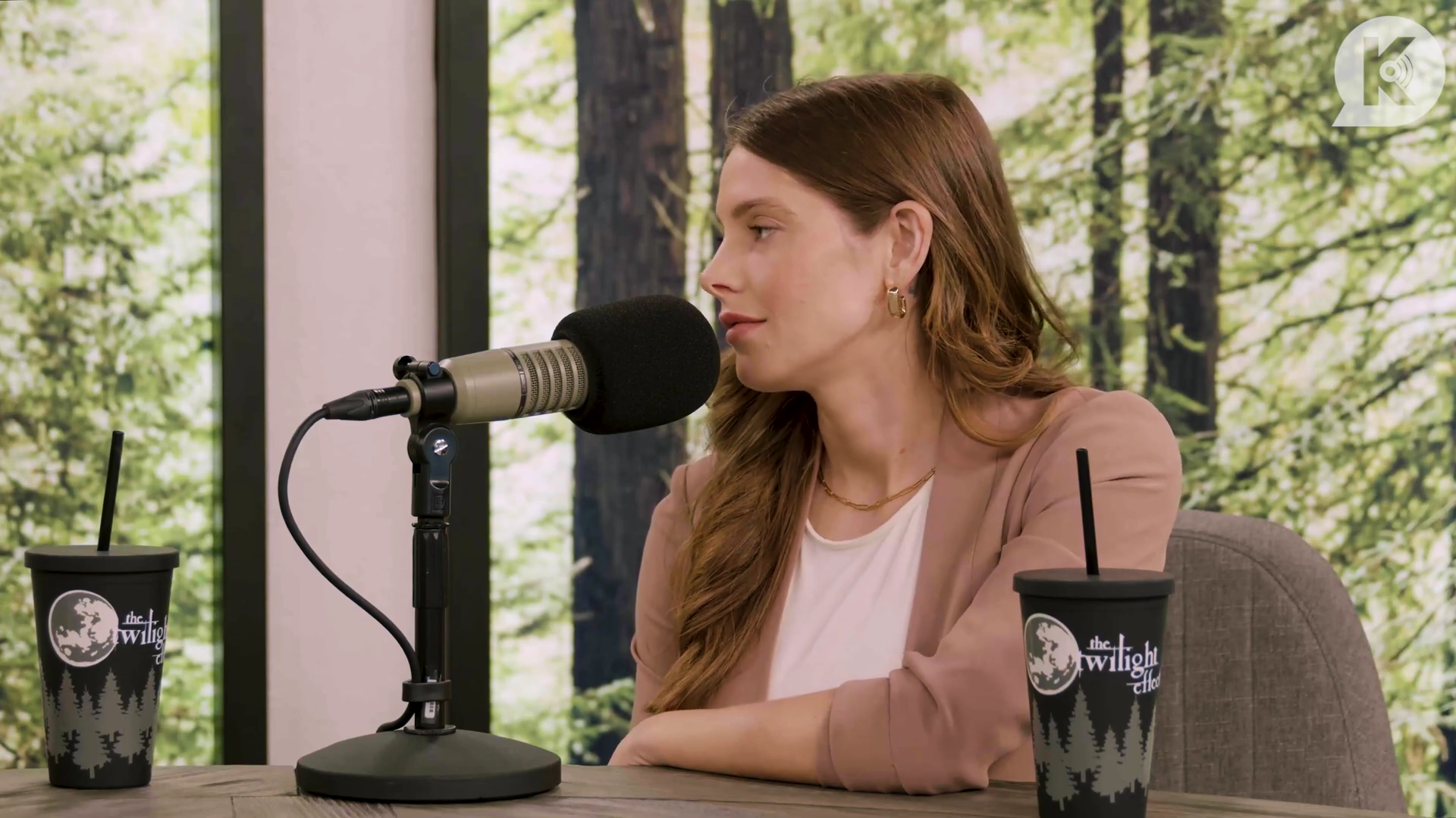 Ashley-Greene-dot-nl_TheTwilightEffect-Aflevering16NikkiReed2759.jpg Ashley-Greene-dot-nl_TheTwilightEffect-Aflevering16NikkiReed2759.jpg