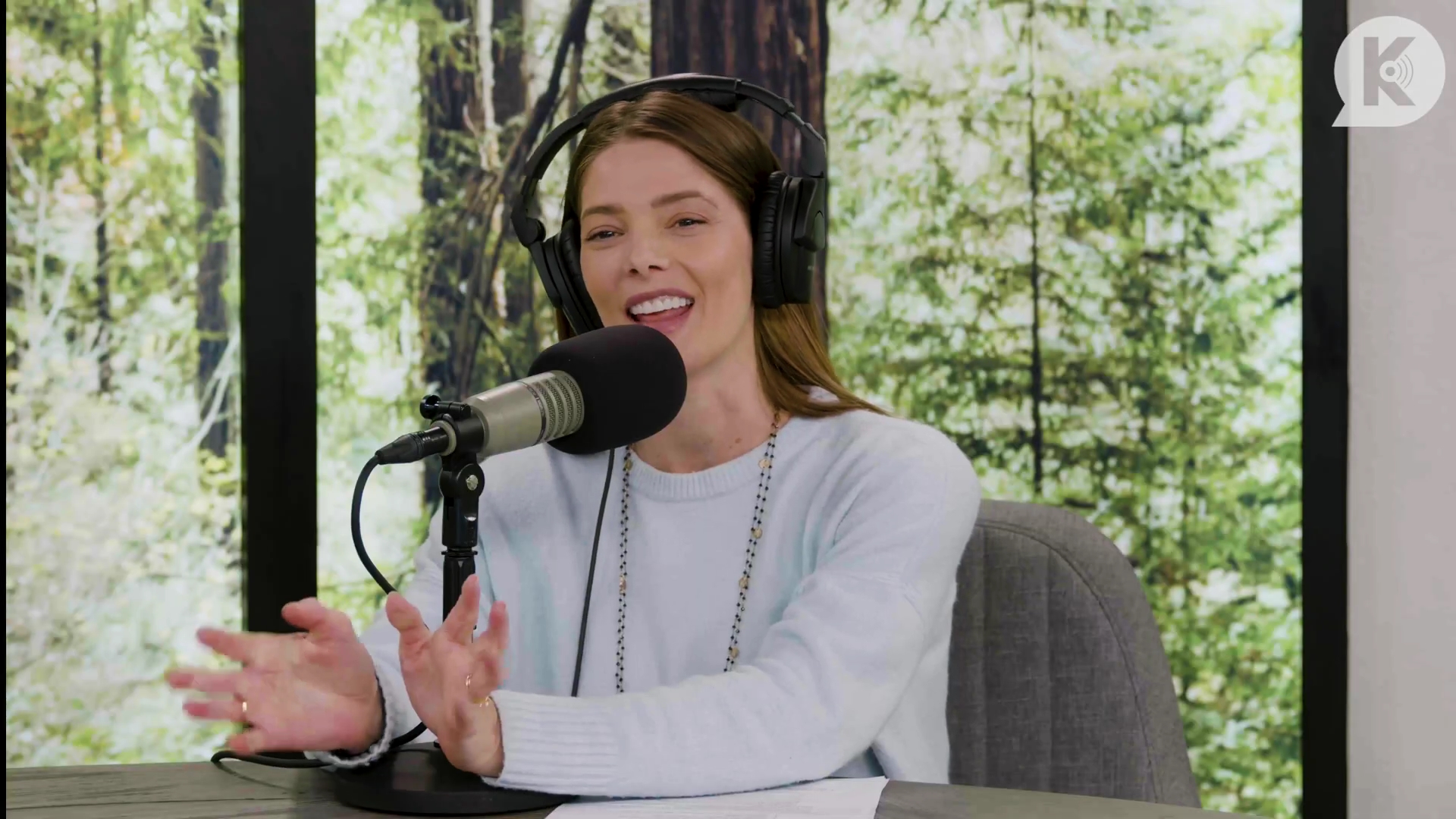 Ashley-Greene-dot-nl_TheTwilightEffect-Aflevering17JacksonRathbone0215.jpg Ashley-Greene-dot-nl_TheTwilightEffect-Aflevering17JacksonRathbone0215.jpg